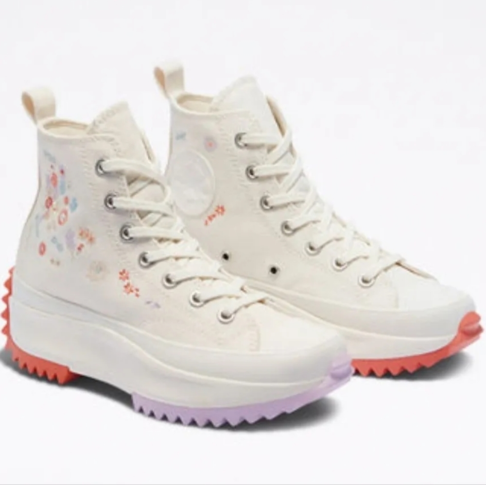 Converse Run Star Hike Hi Platform Embroidered Floral Unisex  Sz: /A01583C